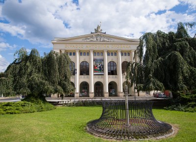 Ostravské Městské divadlo, dnes Divadlo Antonína Dvořáka, bylo slavnostně otevřeno 28. září 1907. Foto: NDM