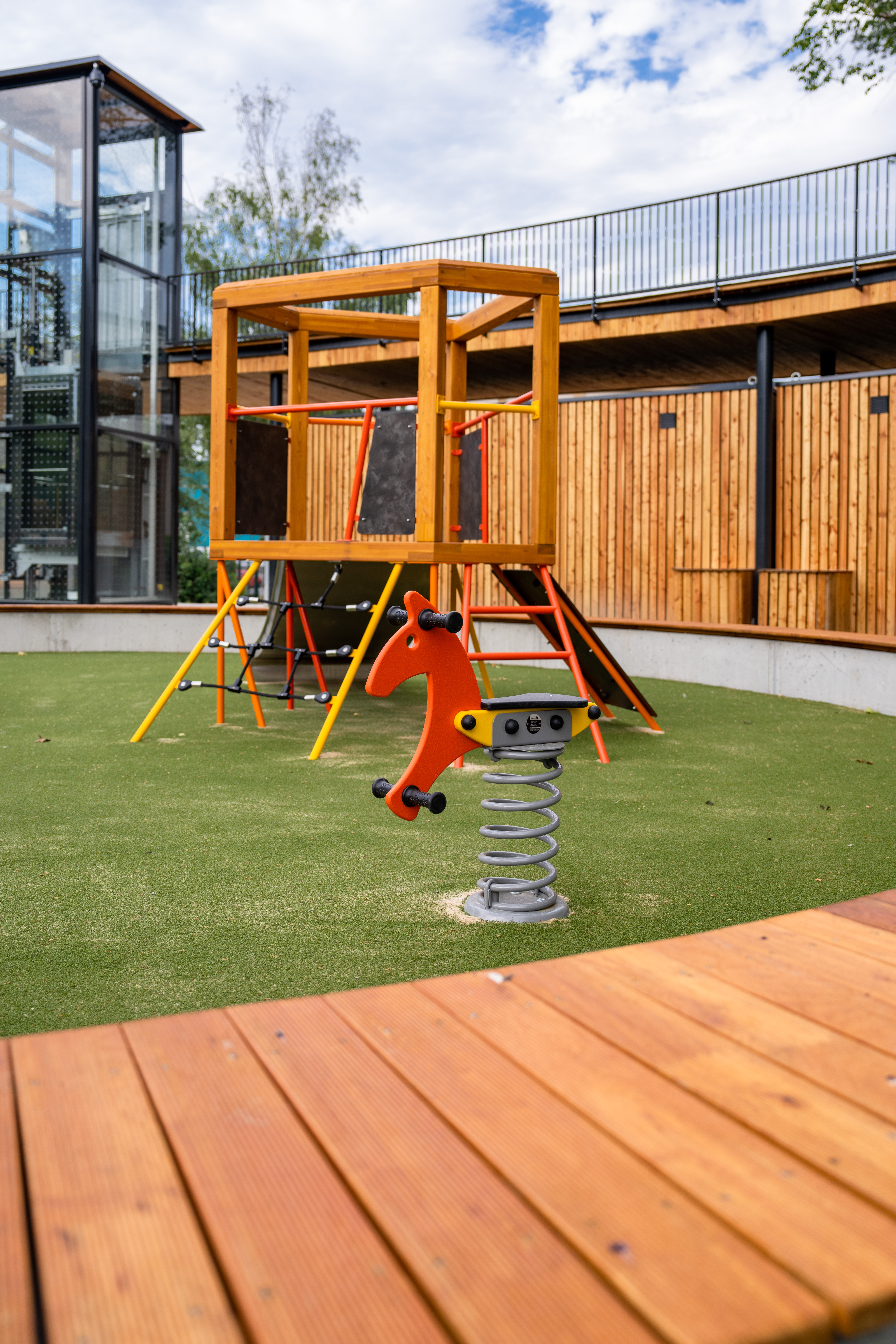 Rekonstrukce pamatovala také na dětské herní prvky