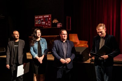 Benefičního představení se zúčastnil také ostravský primátor Jan Dohnal, který nad ním zároveň převzal záštitu. Foto: bezruci.cz