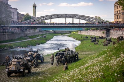 Z bitevního pole v bermě řeky Ostravice. Foto Lukáš Kaboň