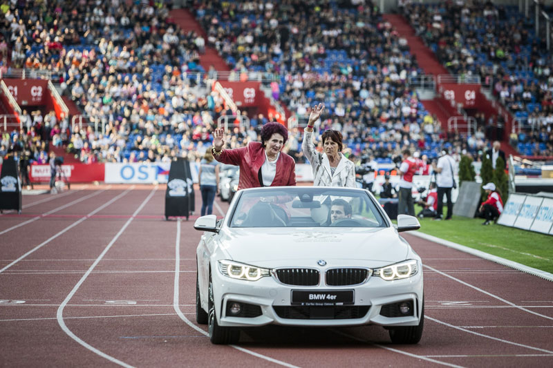 H. Fibingerová a J. Kratochvílová.