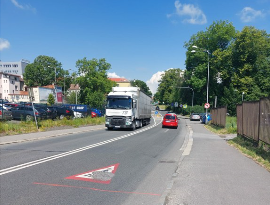 Cingrova ulice opravy skutečně potřebuje. Foto: Ostravské komunikace a.s.