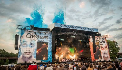 Hlavní scéna festivalu Colours of Ostrava. Ilustr. foto: J. Urban