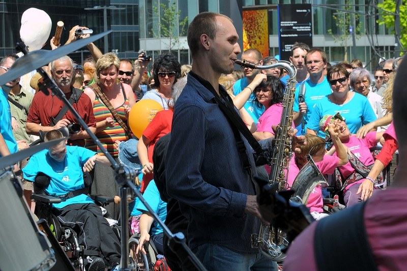 Z Festivalu v ulicích na Nové Karolině