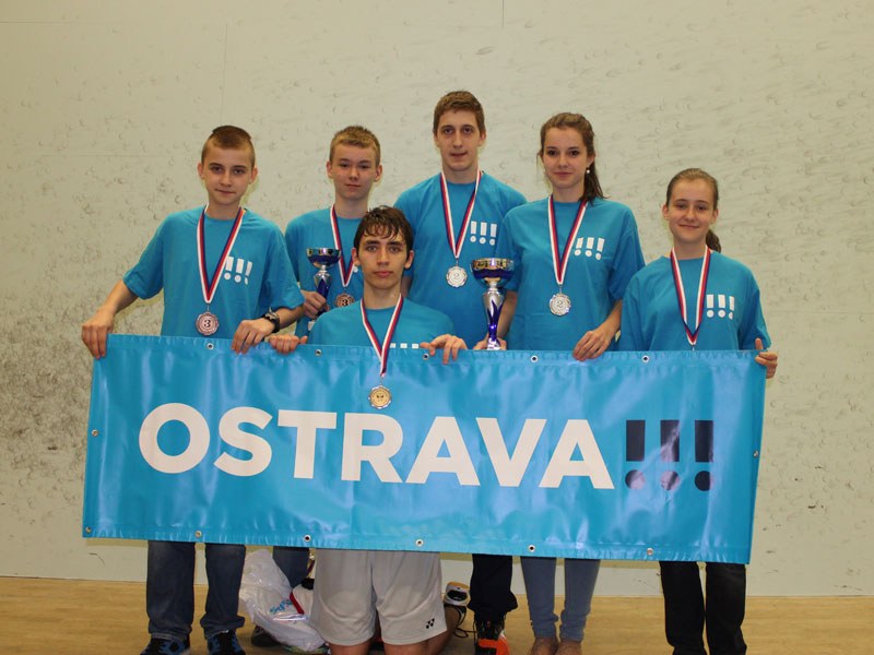 Čtyři squashové poháry pro Ostravu Čtyři squashové poháry pro Ostravu