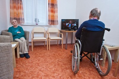 Na snímku první obyvatelé domova se zvláštním režimem. Foto: Jiří Zerzoň.