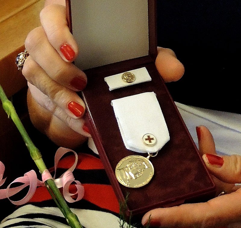 Zlatá plaketa MUDr. Jana Janského.