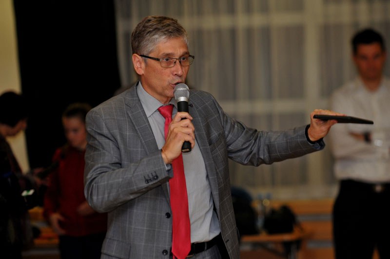 Do debaty zasáhl také rektor VŠB-TU I. Vondrák.