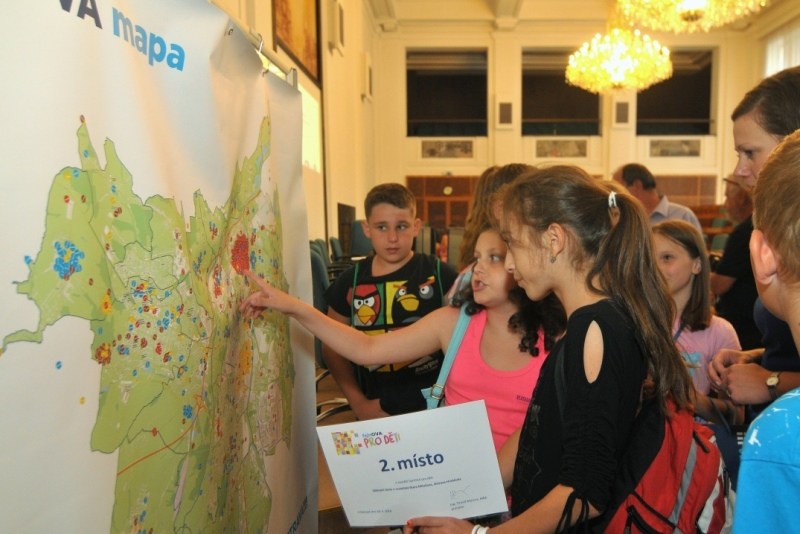 U pocitové mapy bylo jako obvykle rušno.