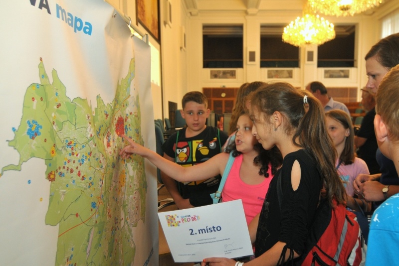 U pocitové mapy bylo jako obvykle rušno.