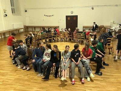 Táborníci z Dnipra při jedné ze společných her. Foto: MMO