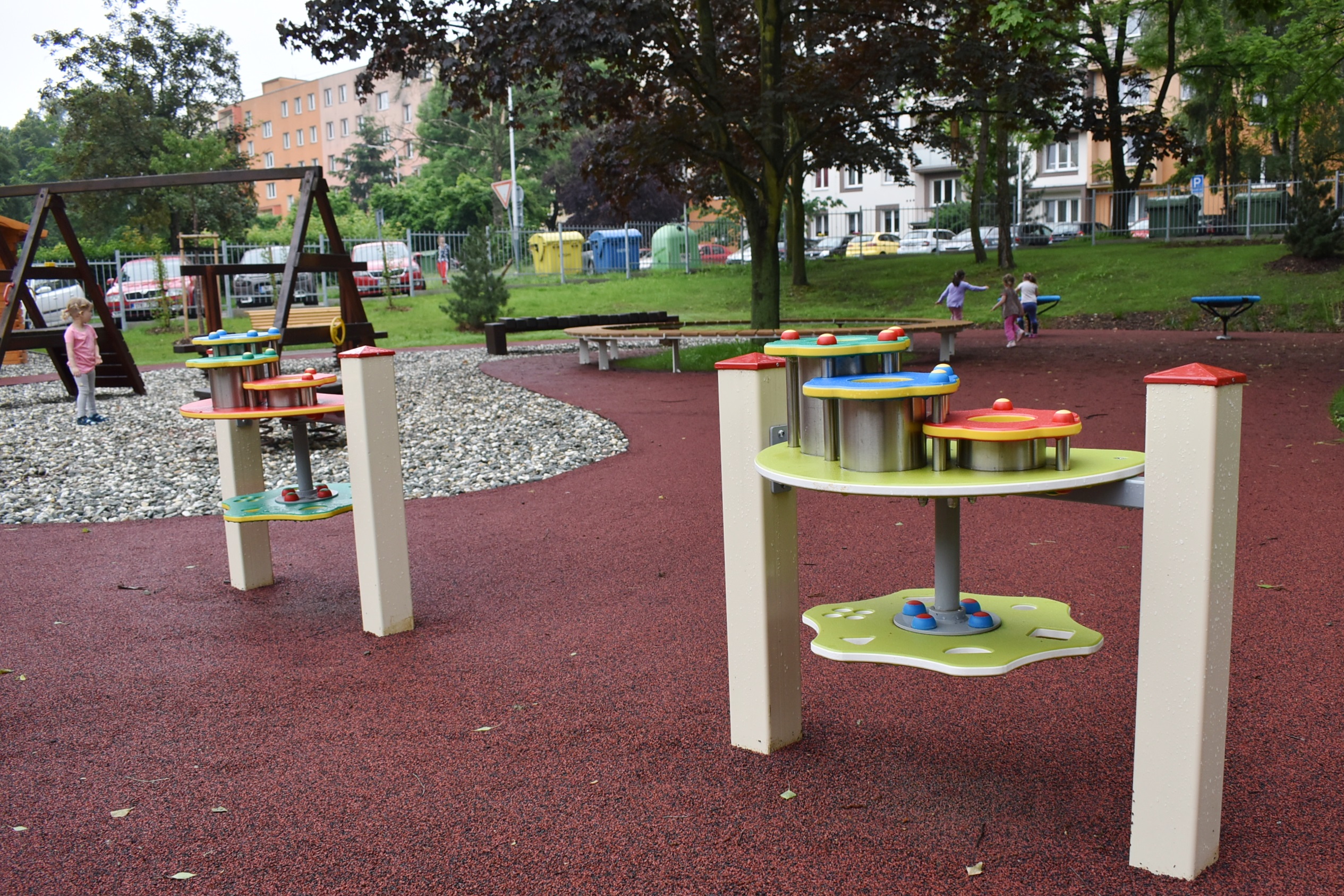 Dětský stacionář má novou zahradu. 