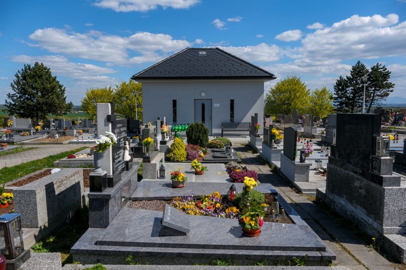 Hřbitov v Ostravě-Krásném Poli. Foto: Adolf Horsinka