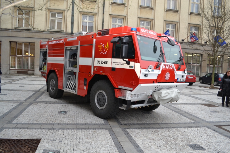 FOTO: Speciální hasičský automobil CAS 30 T 815 4x4.1