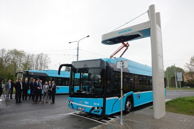 Elektrobus. Foto: Jiří Zerzoň