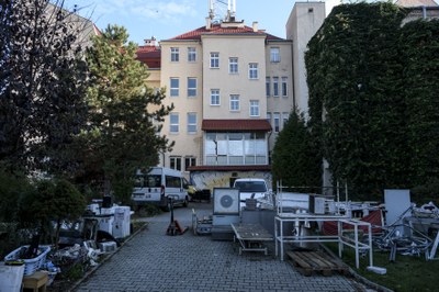 DPS a DZR Slunovrat v průběhu oprav po velké vodě z letošního září. Foto: Adolf Horsinka