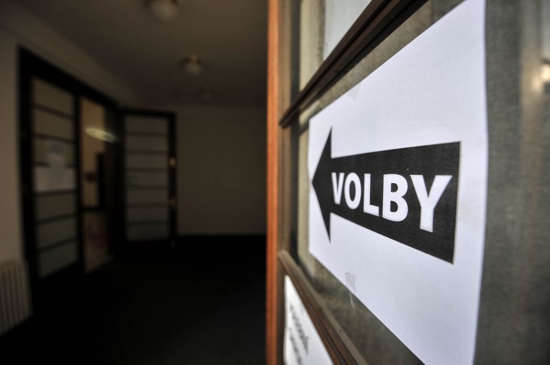 Druhé kolo prezidentských voleb rozhodne o nové hlavě státu Druhé kolo prezidentských voleb rozhodne o nové hlavě státu