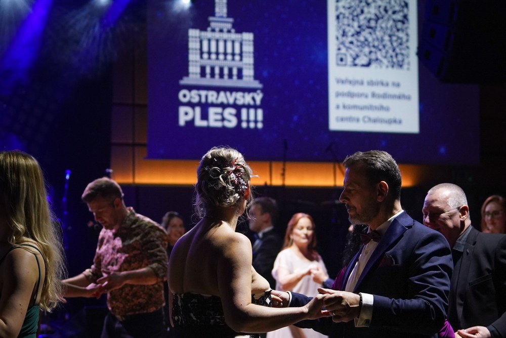 Na parketu bylo rušno Na parketu bylo rušno