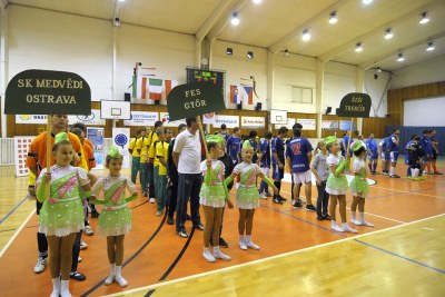 Na snímku Jiřího Urbana zahájení XX. ročníku Evropských dnů handicapu