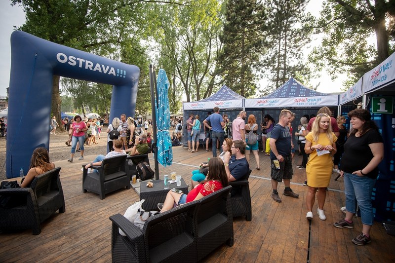 Ostravská zóna nabídla divákům posezení a zábavu.