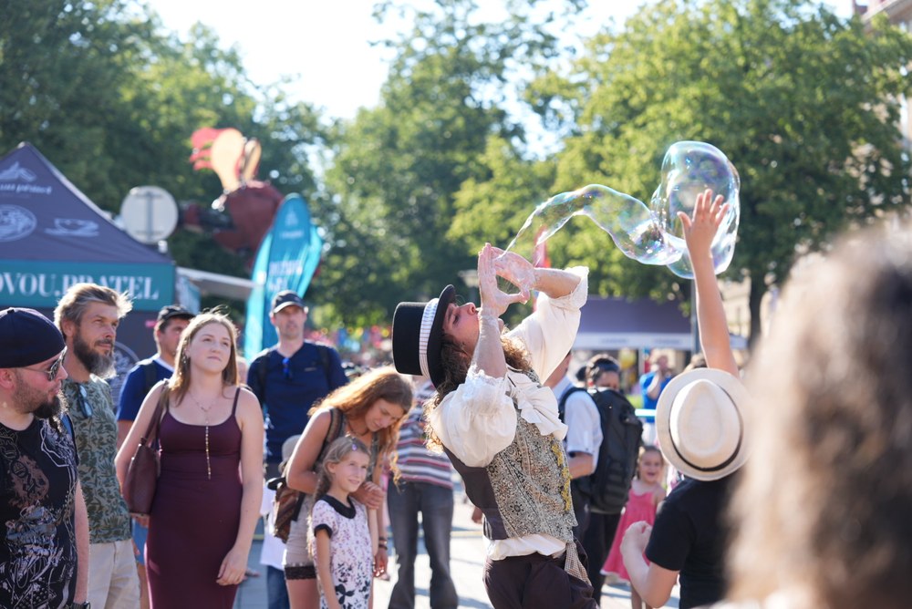 Italské bubliny od Bubble on Circus pro malé i velké. Foto: ÚMOb Poruba