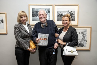 Ve Fiducii se konal také loňský křest ikonické publikace Vladimíra Šlapety s názvem Alfabet, Česká moderní architektura. Foto: Adolf Horsinka