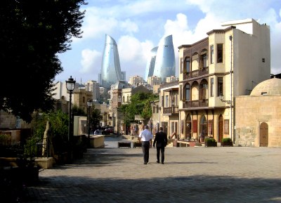 Snímek z návštěvy v ázerbájdžánském hlavním městě Baku. Foto: FF OU