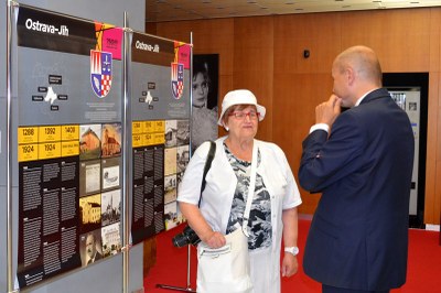 Zahájení výstavy v zábřežském kině Luna. Foto: Úřad městského obvodu Ostrava-JIh