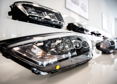 Výrobní program zatím obsahuje přední světlomety pro model Hyundai Tucson. Foto: Lukáš Kaboň