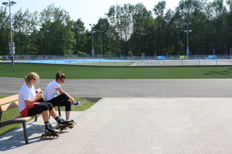 Pozor, brusle musíte mít svoje, ty vám nepůjčí!