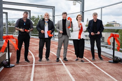 Slavnostního přestřižení pásky se zúčastnila také náměstkyně primátora Andrea Hoffmannová. Foto: Petra Pokorná