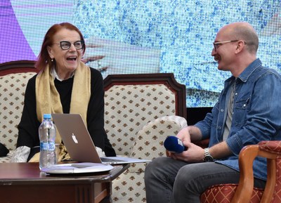 Iva Janžurová během úvodní festivalové besedy. Foto: Hana Oborilová