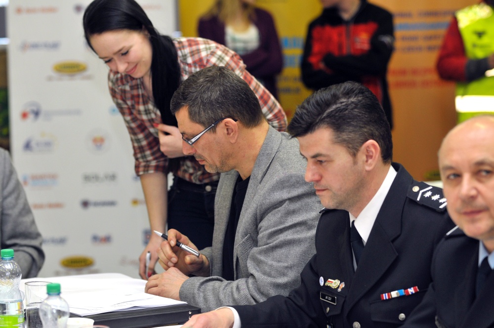 Zúčastnili se zástupci složek IZS