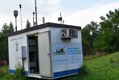 Jedna z měřicích stanic financovaných městem Ostravou se nachází v Radvanicích. Foto: René Stejskal