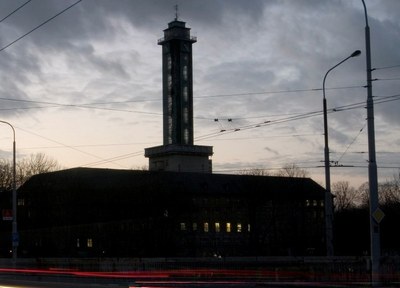 Zhasnutá radnice. Foto: Jiří Zerzoň