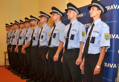 FOTO: Desítka nových strážníků složila slib. Snímky: Petr Havránek