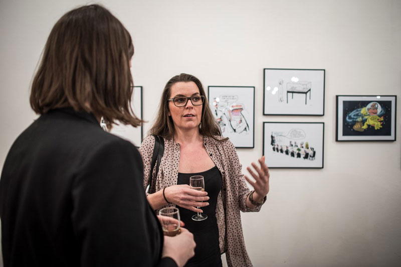 Jedna z autorek karikatur Helena Lindholmová.