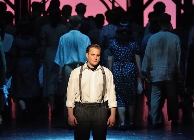 Tomáš Savka v roli Che v muzikálu Evita. Foto: NDM