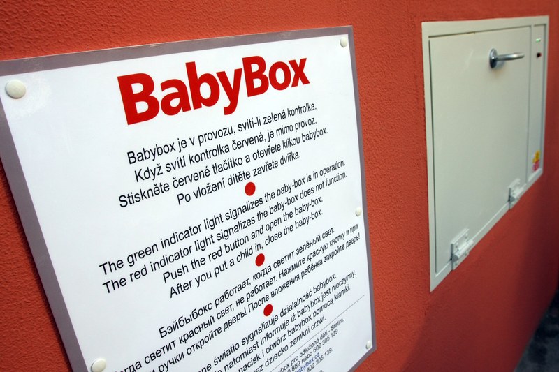 Když to začíná babyboxem... Když to začíná babyboxem...