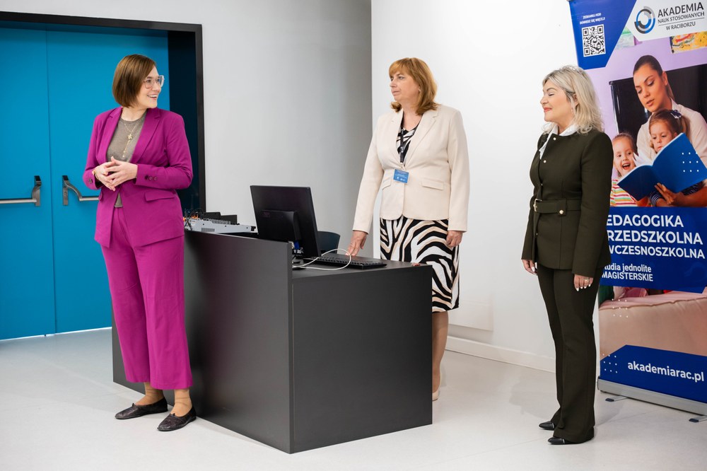 Současná radní Andrea Hoffmannová (první zleva) na konferenci o inovativních metodách ve školství. Foto: MMO Současná radní Andrea Hoffmannová (první zleva) na konferenci o inovativních metodách ve školství. Foto: MMO