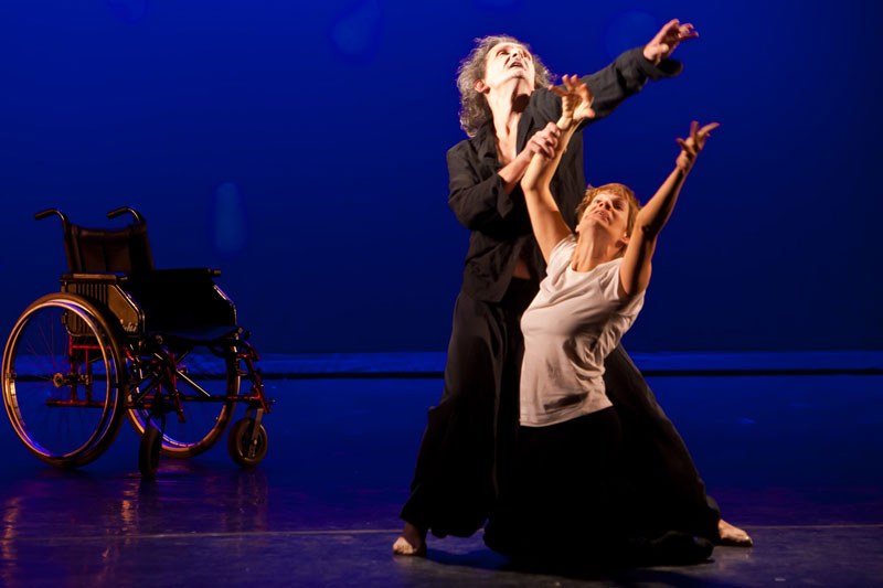 Ani vozíček není překážkou umění