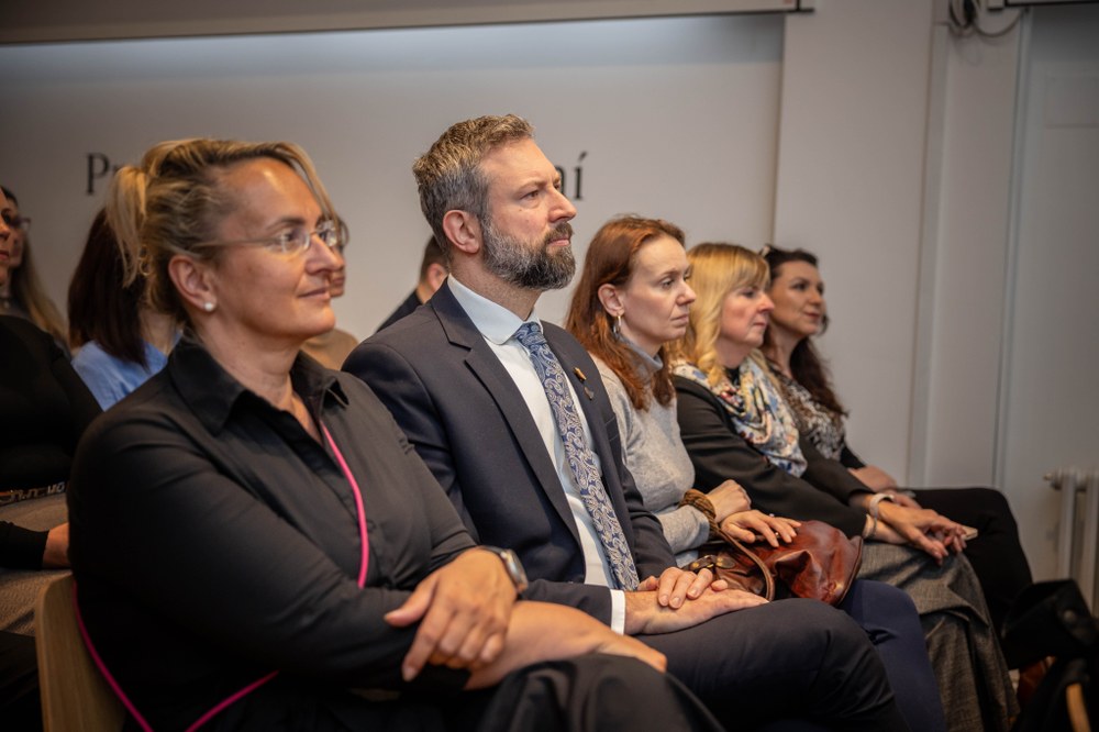 Z tiskové konference k VOXu Z tiskové konference k VOXu