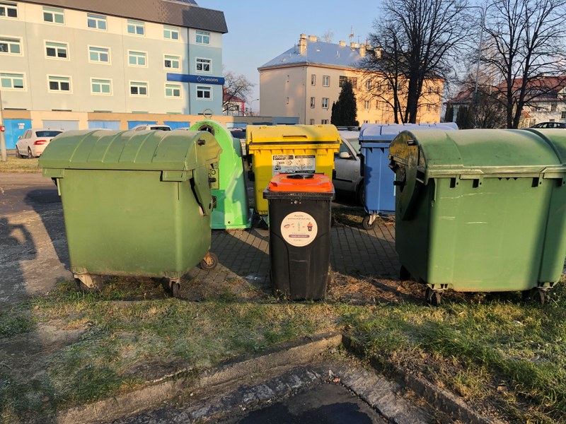Kontejnery na sběr jedlých tuků a olejů jsou ode dneška v celé Ostravě Kontejnery na sběr jedlých tuků a olejů jsou ode dneška v celé Ostravě