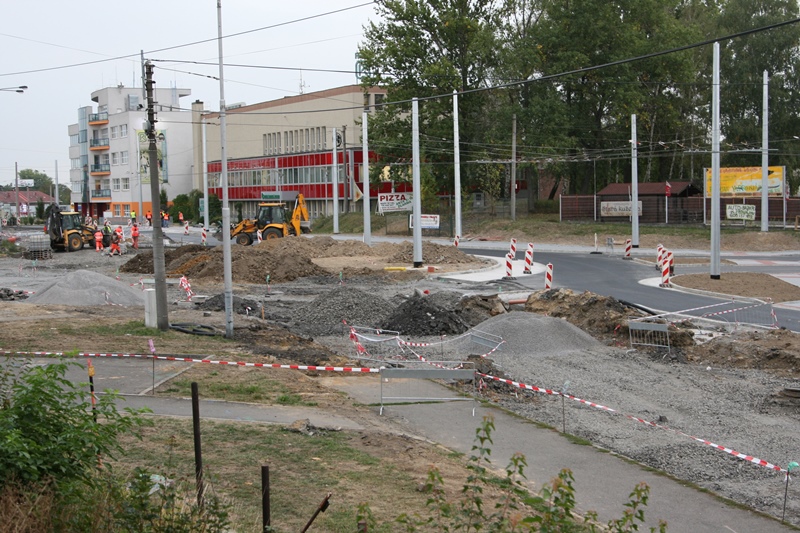 Celkový pohled na staveniště. V pozadí sídlo RBP.