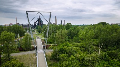 Lávka přes Ostravici. Foto Tomáš Bayer