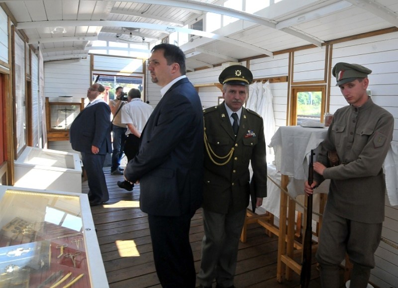 Legionářské muzeum přijelo do Svinova Legionářské muzeum přijelo do Svinova