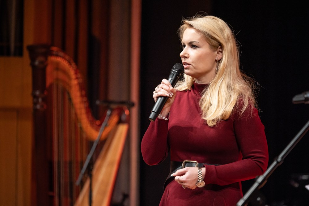 Náměstkyně primátora Lucie Baránková Vilamová na slavnostním večeru ke 35. výročí Múzické školy Ostrava. Foto: Jiří Zerzoň