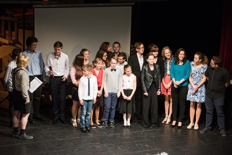 Einsteini z Wichterlova gymnázia, Ekotým a členové souboru Teatro ROJO.