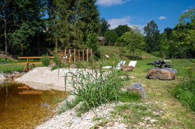 Díky programu Tvoříme prostor byl zveleben i park v Plesné