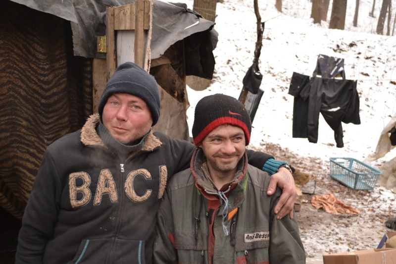 Někteří lidé jsou bez domova i deset a více let